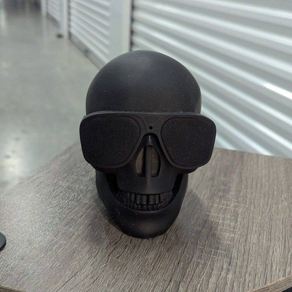Black Skull Wireless Speaker